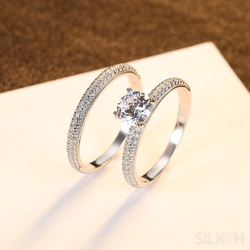 Round Sterling Silver Engagement Ring with Wedding Band